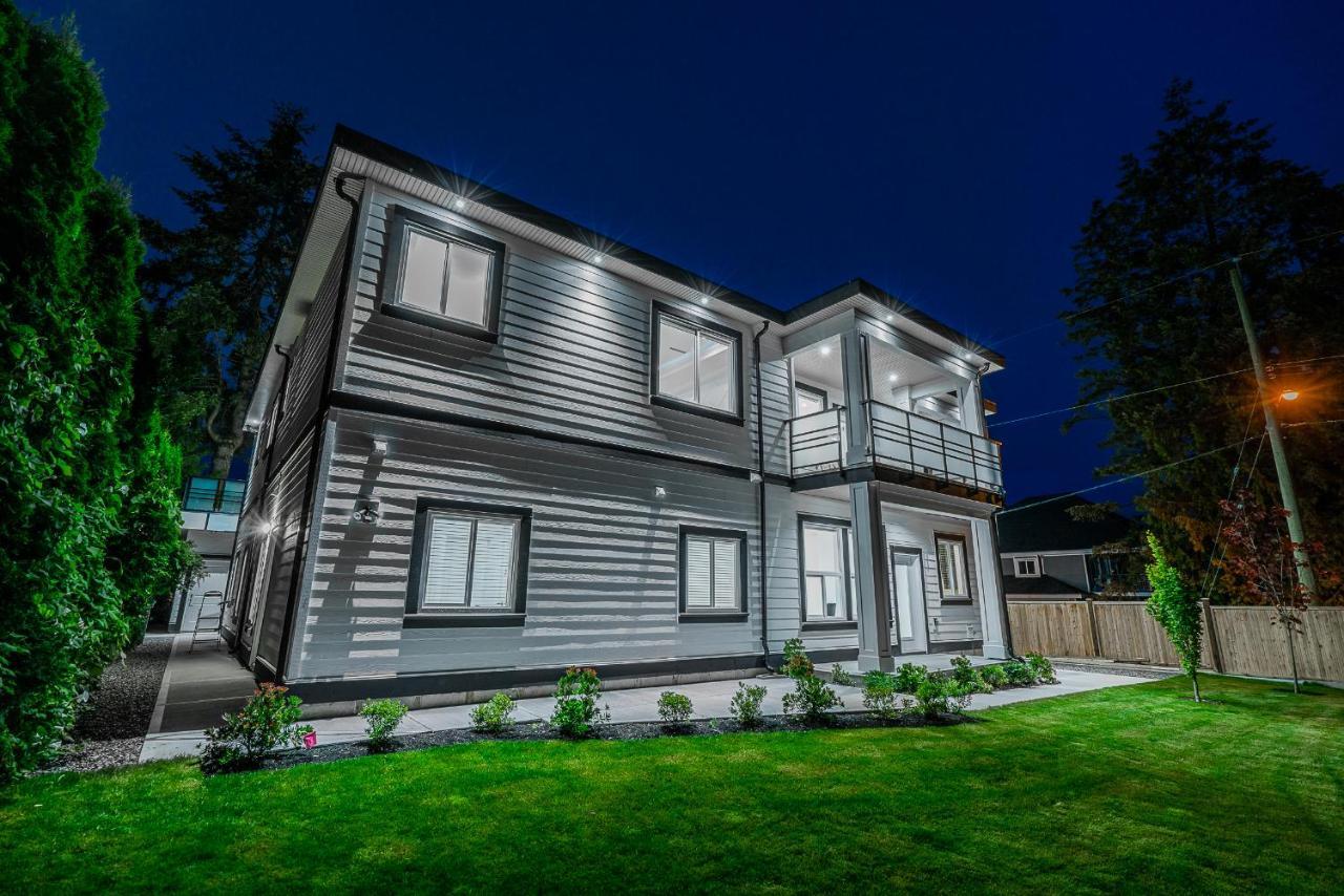 Sun Suite Surrey Bagian luar foto